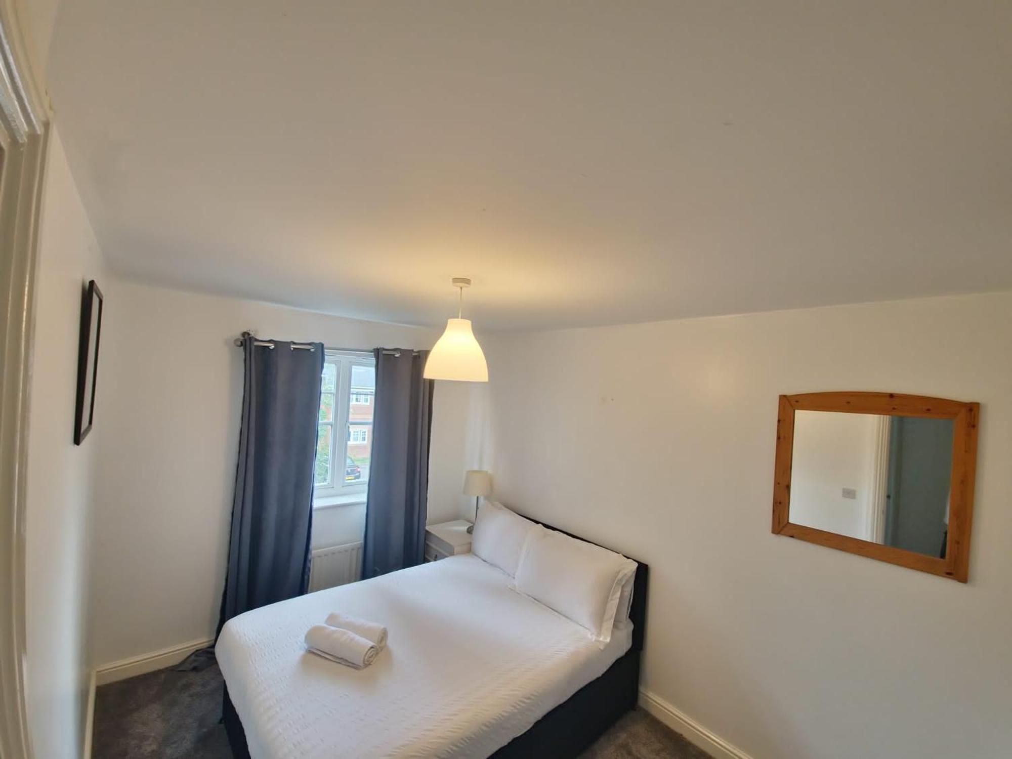 House-Sleeps7-Parking-Garden-Sportschannels Мейдстон Экстерьер фото